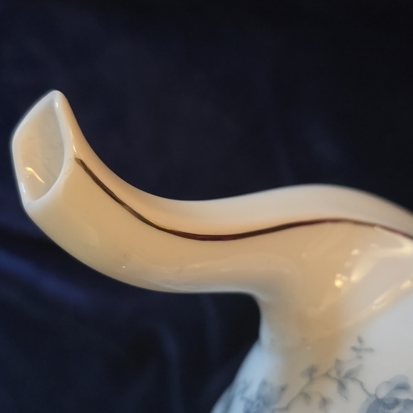 Vintage Johann Haviland Blue Garland Porcelain Coffee Server - Picture 6 of 8